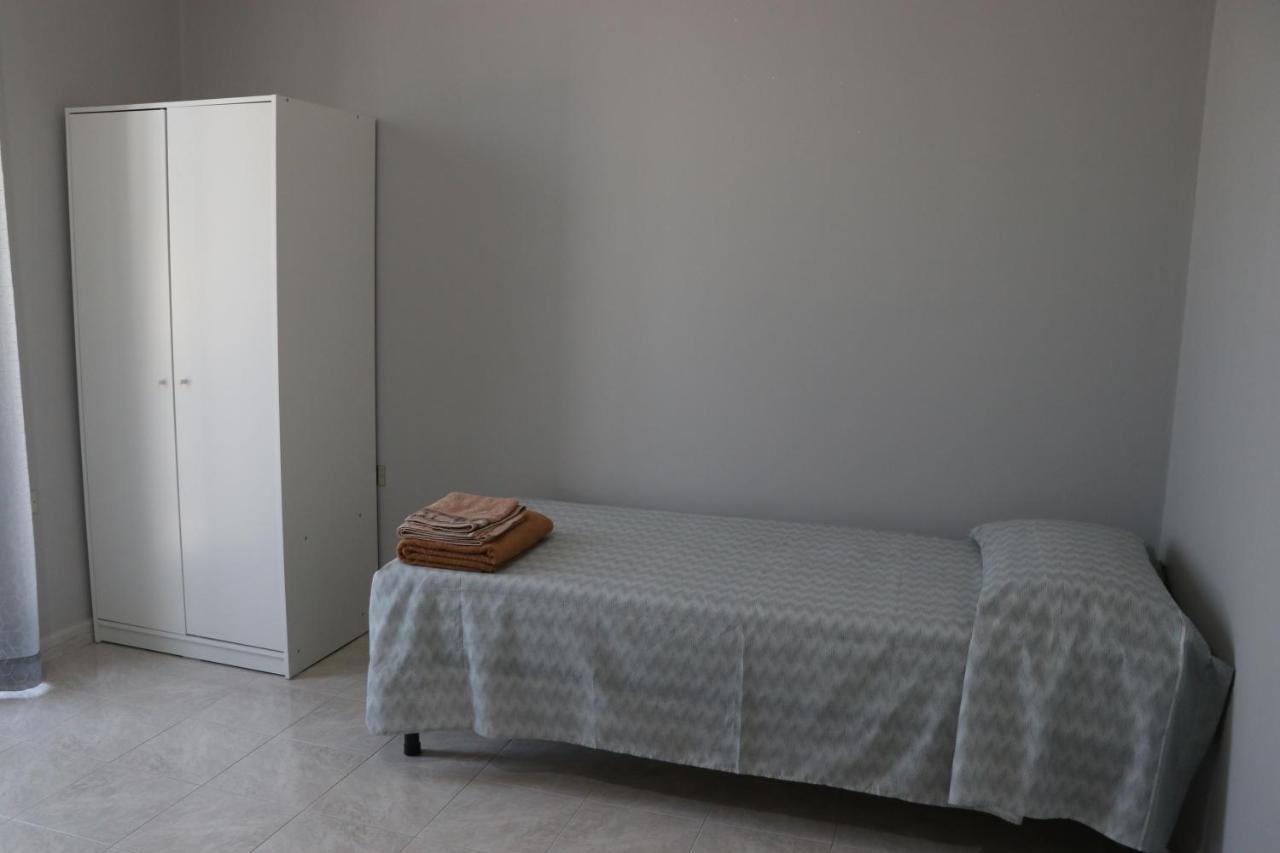 Casa Degli Ulivi Con Parcheggio Privato Muro Lucano Exterior foto
